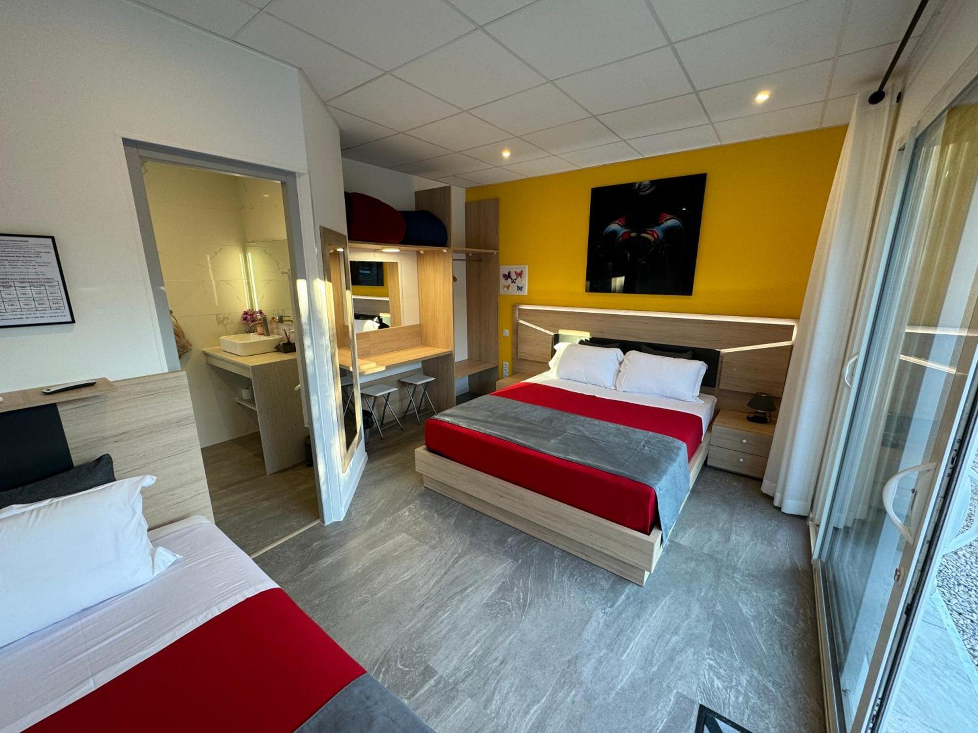 Domaine Maxxim Hotel Clermont-l'Herault Ngoại thất bức ảnh